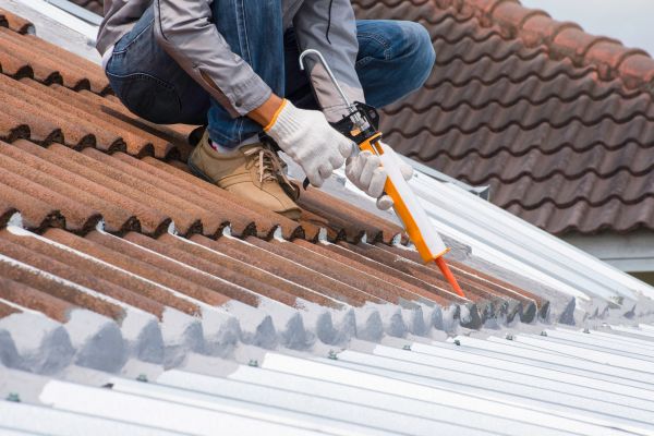 Tile Roof Sealing in Wheaton