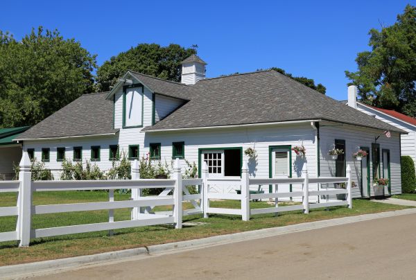 Horse Stable Roof Installation in Wheaton